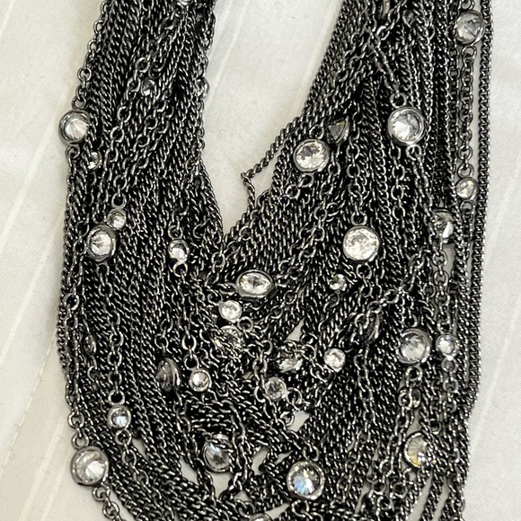 NWT Rare & Retired Kendra Scott Anastasia Bib Statement Necklace Hematite & CZ’s - Picture 6 of 17